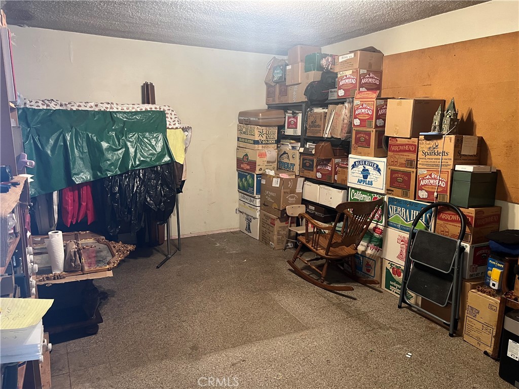 225 W Franklin Avenue