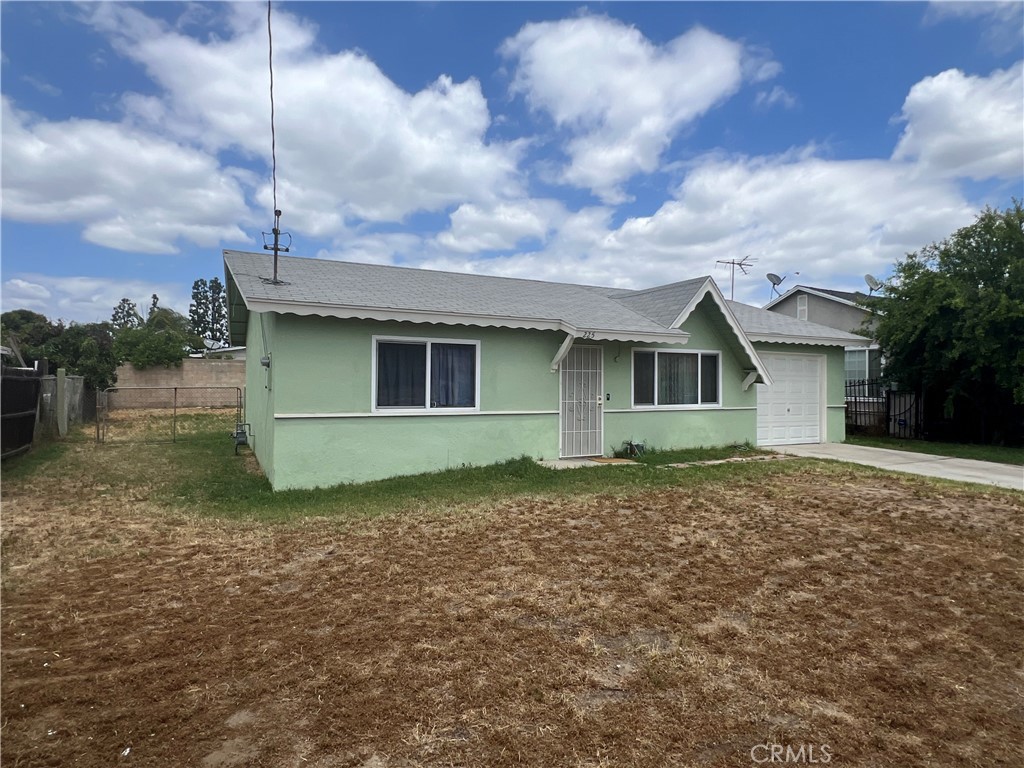 225 W Franklin Avenue