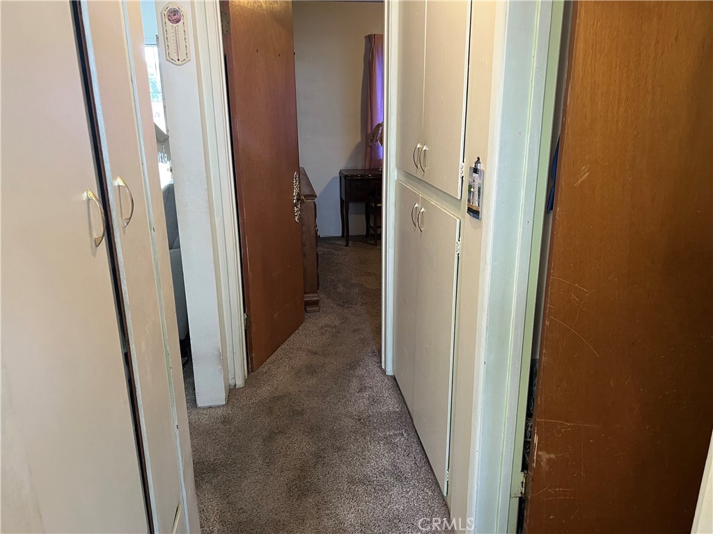 225 W Franklin Avenue