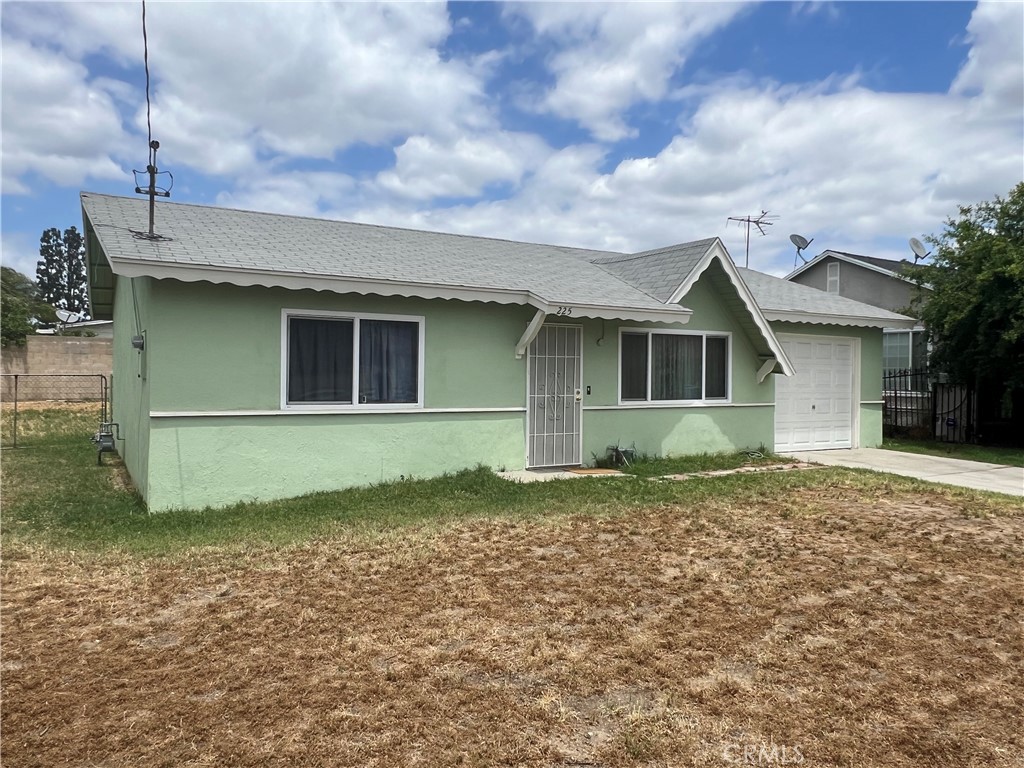 225 W Franklin Avenue