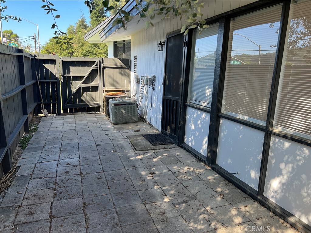 100 Olinda Place