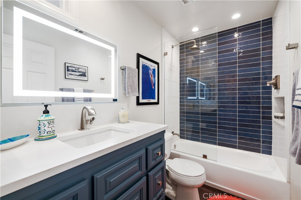 12846 Glen View Court