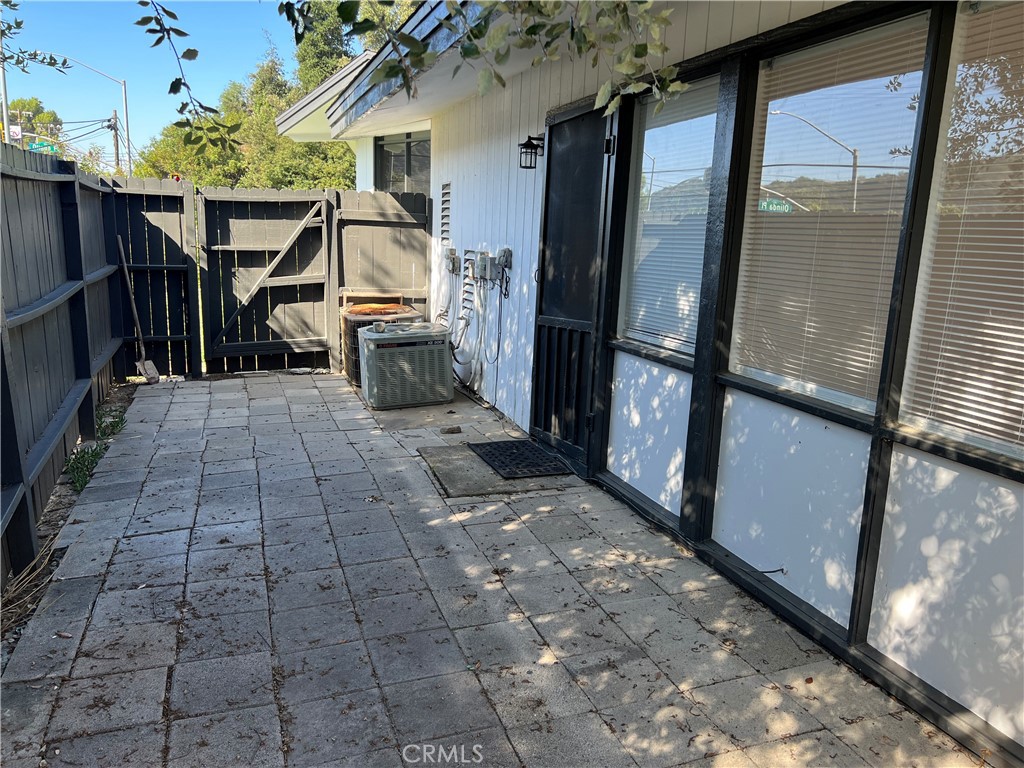 100 Olinda Place