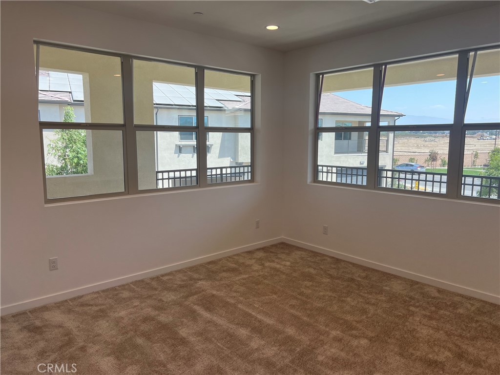 4402 S Clifton Avenue 91