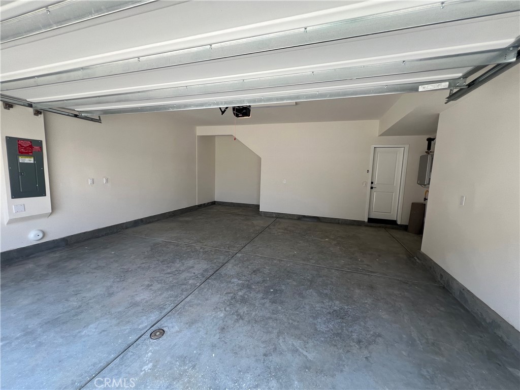 4402 S Clifton Avenue 91