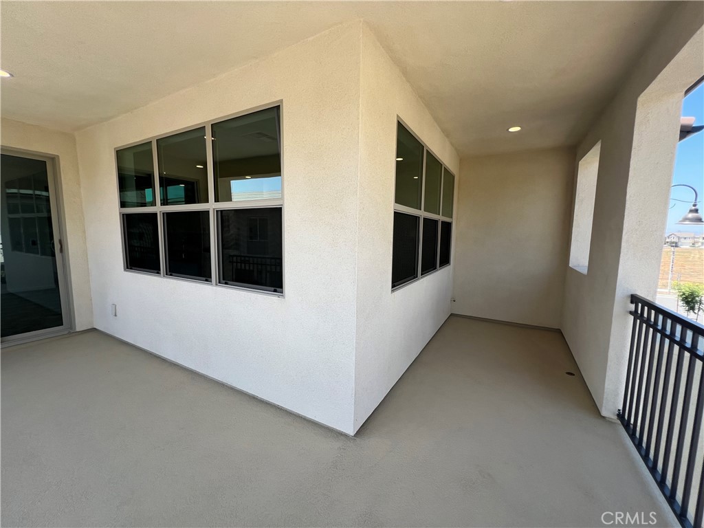 4402 S Clifton Avenue 91