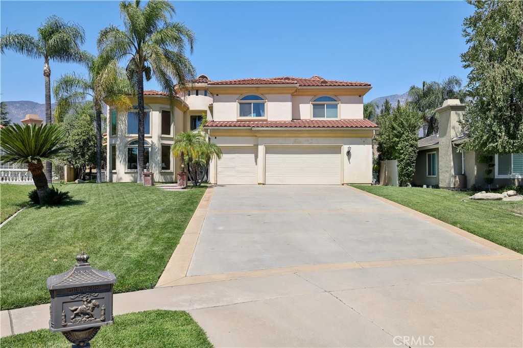 1243 Jacaranda Place