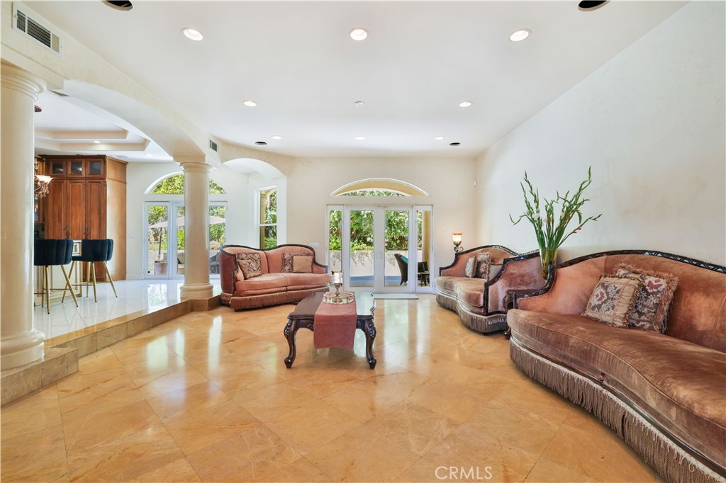 1243 Jacaranda Place