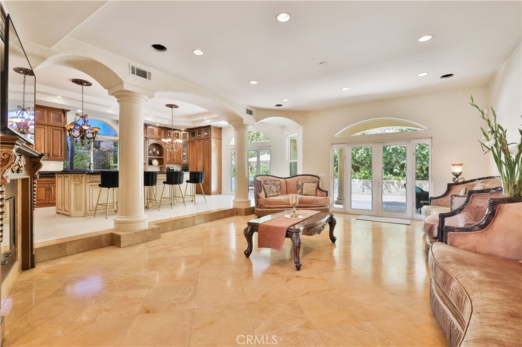 1243 Jacaranda Place