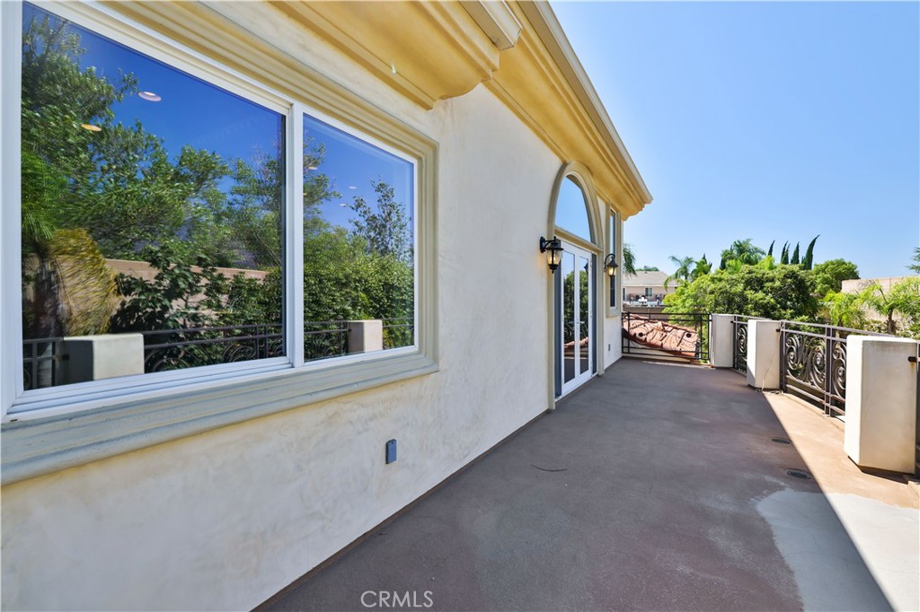 1243 Jacaranda Place