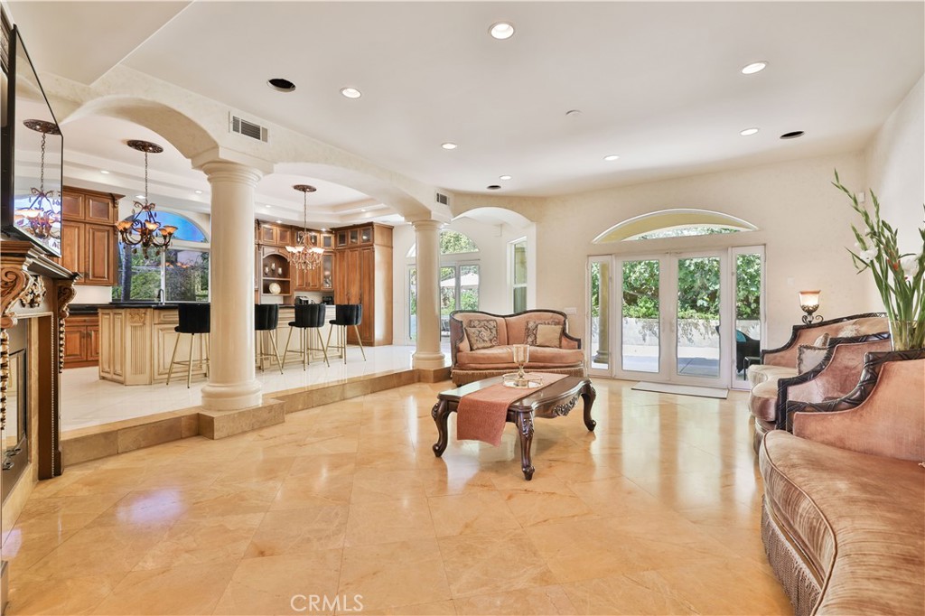 1243 Jacaranda Place