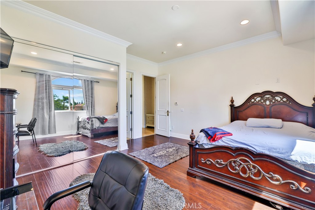 1243 Jacaranda Place