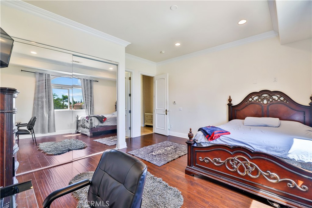 1243 Jacaranda Place