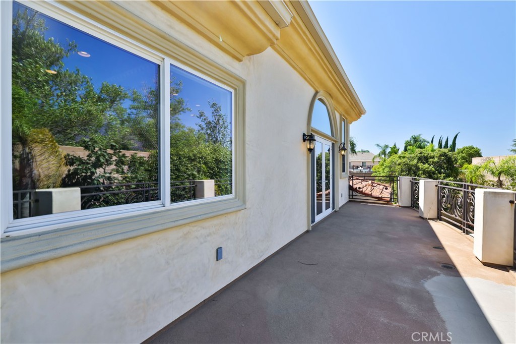 1243 Jacaranda Place