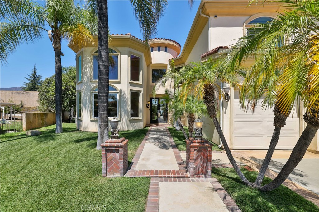 1243 Jacaranda Place