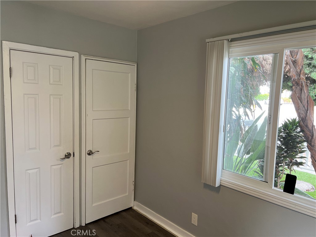 2403 Louella Avenue
