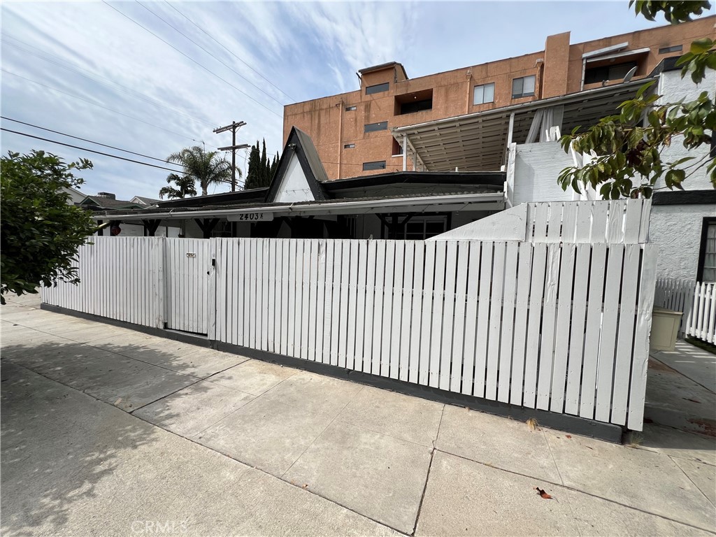 2403 Louella Avenue
