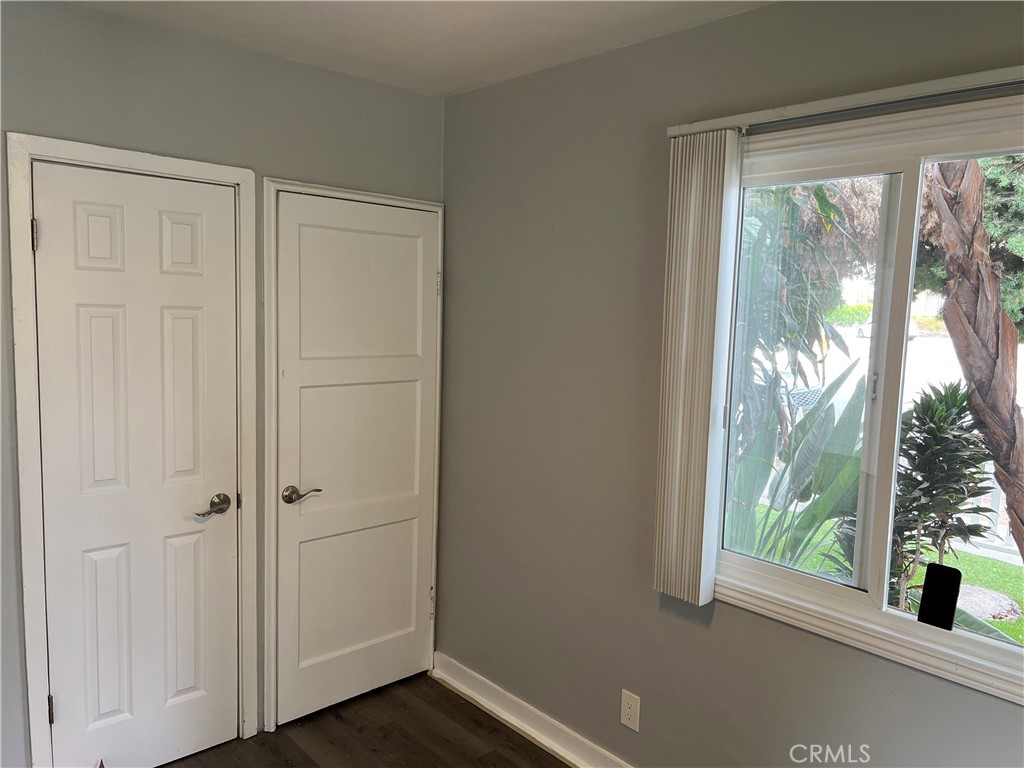 2403 Louella Avenue