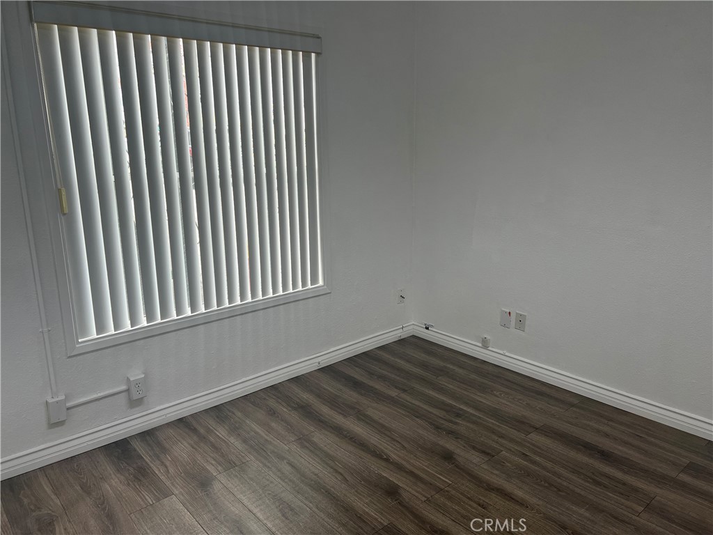 1051 N Citrus Avenue