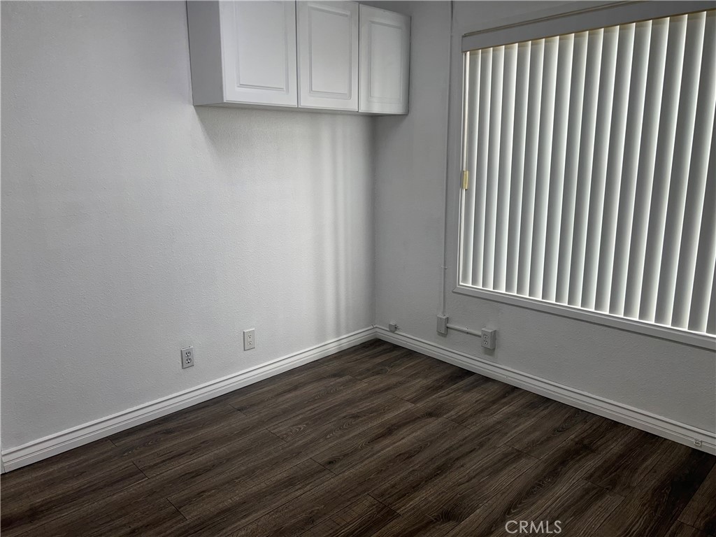 1051 N Citrus Avenue