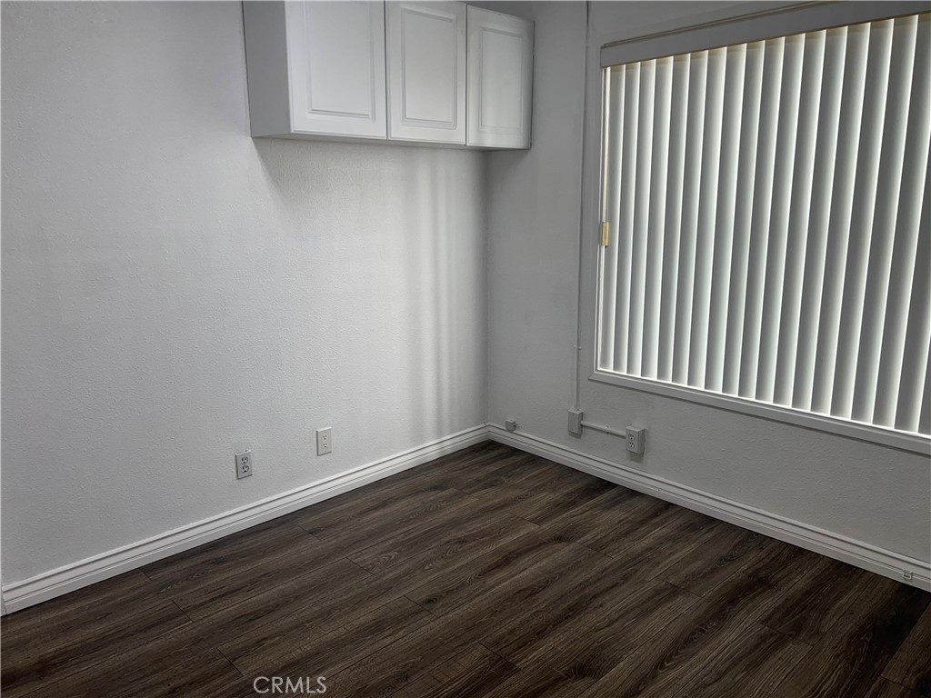 1051 N Citrus Avenue