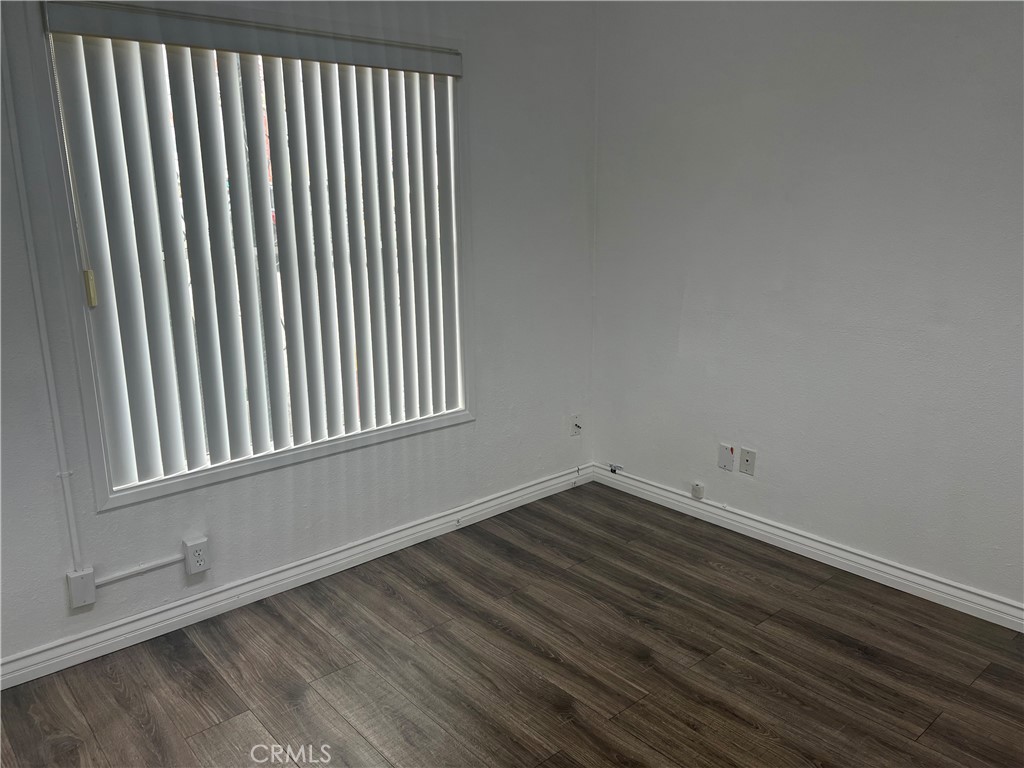 1051 N Citrus Avenue