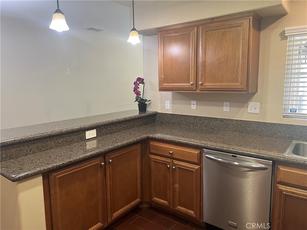 1510 Orange Avenue 902