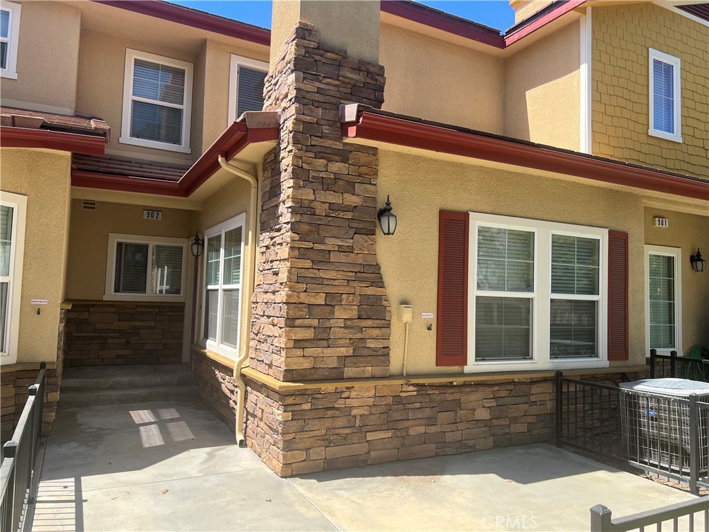 1510 Orange Avenue 902