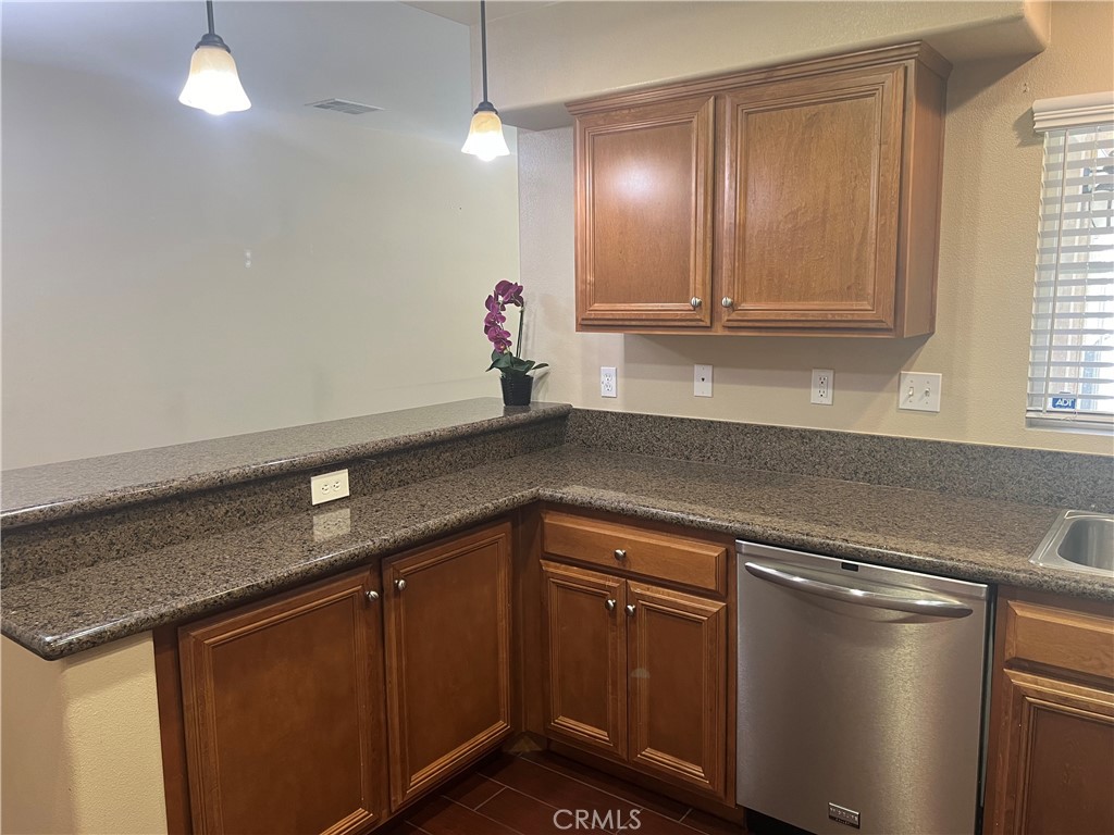 1510 Orange Avenue 205 & #902