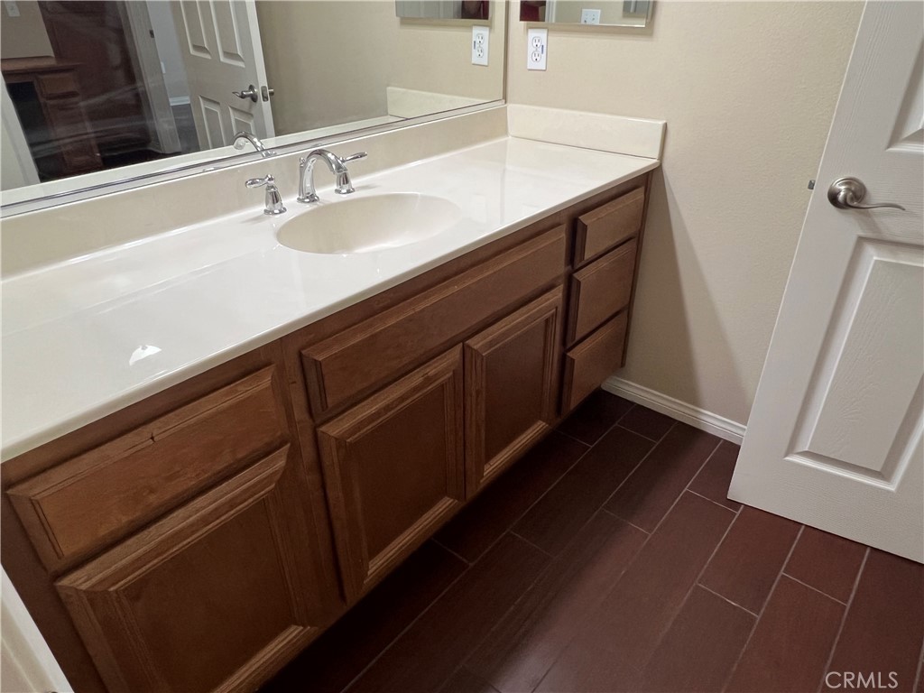 1510 Orange Avenue 205 & #902