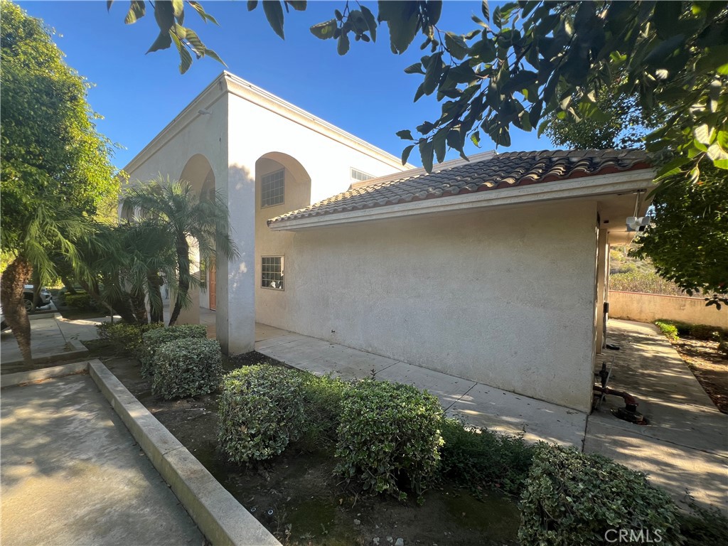 102 Olinda Drive