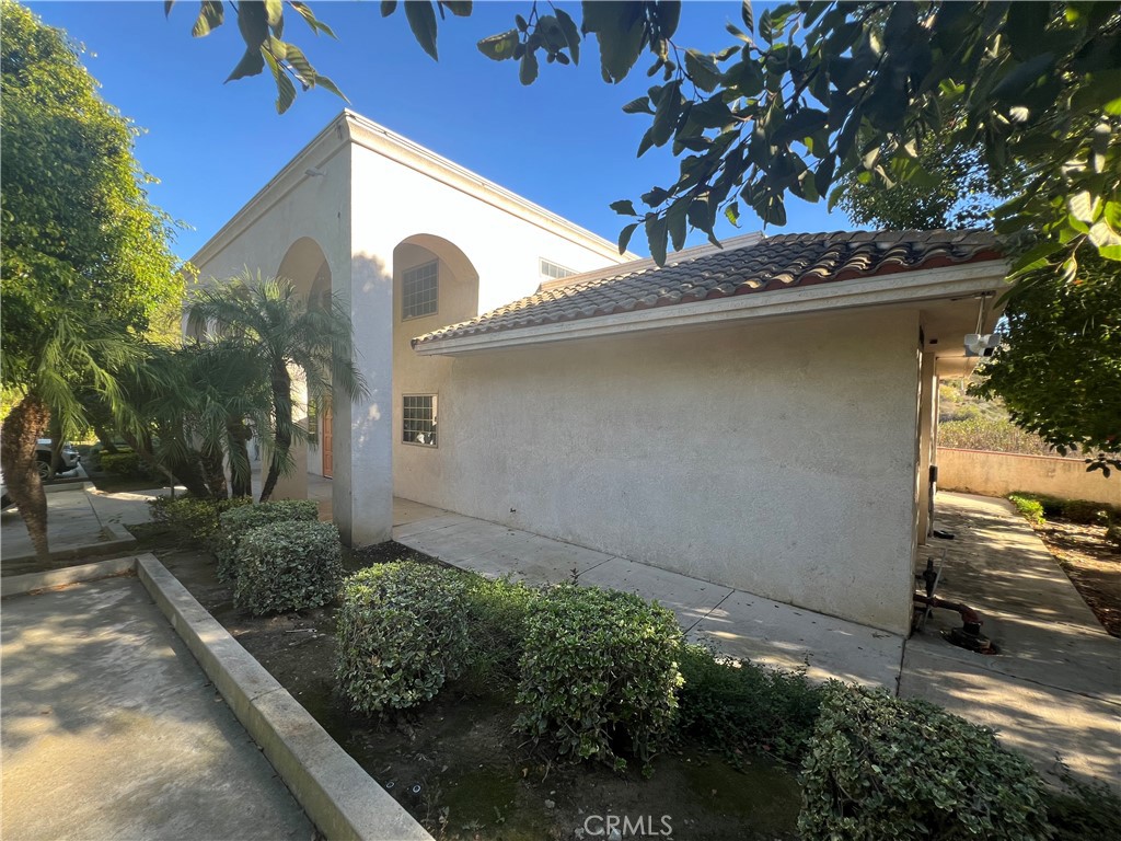 102 Olinda Drive
