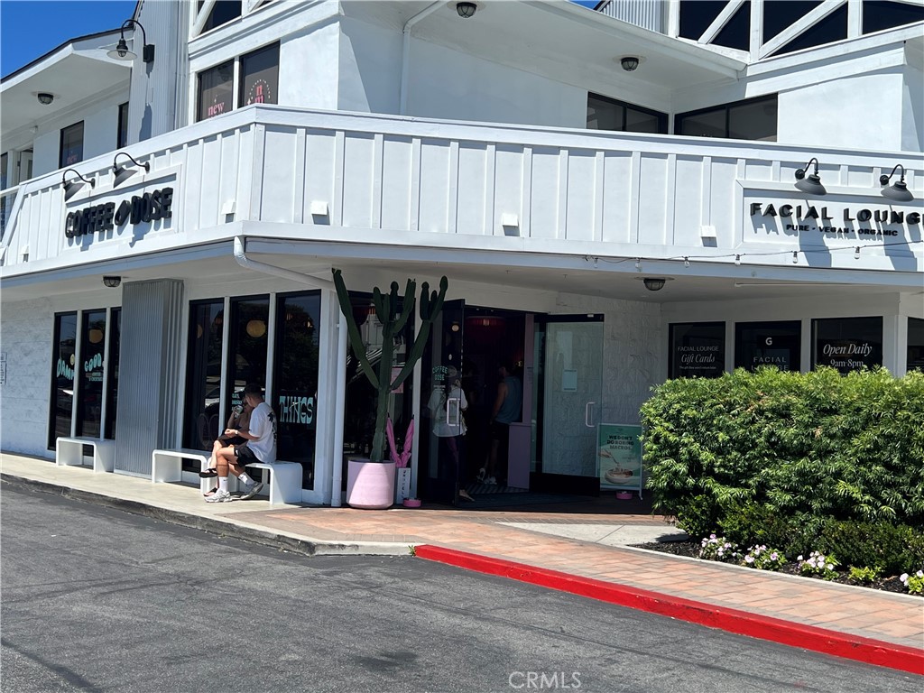 20402 Santa Ana Avenue 4