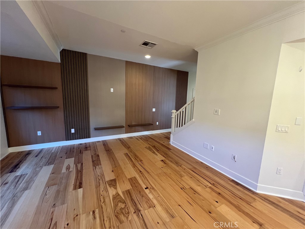 20402 Santa Ana Avenue 4