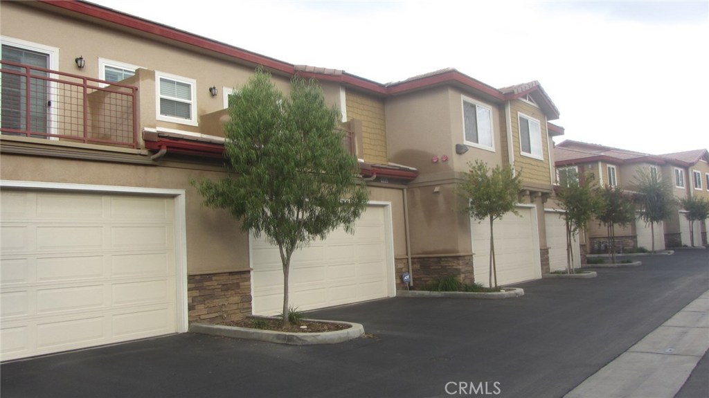 1510 Orange Avenue 606