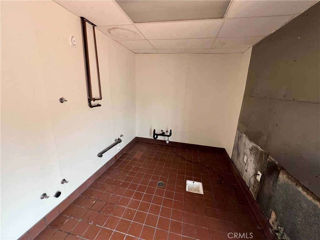1640 N El Camino Real