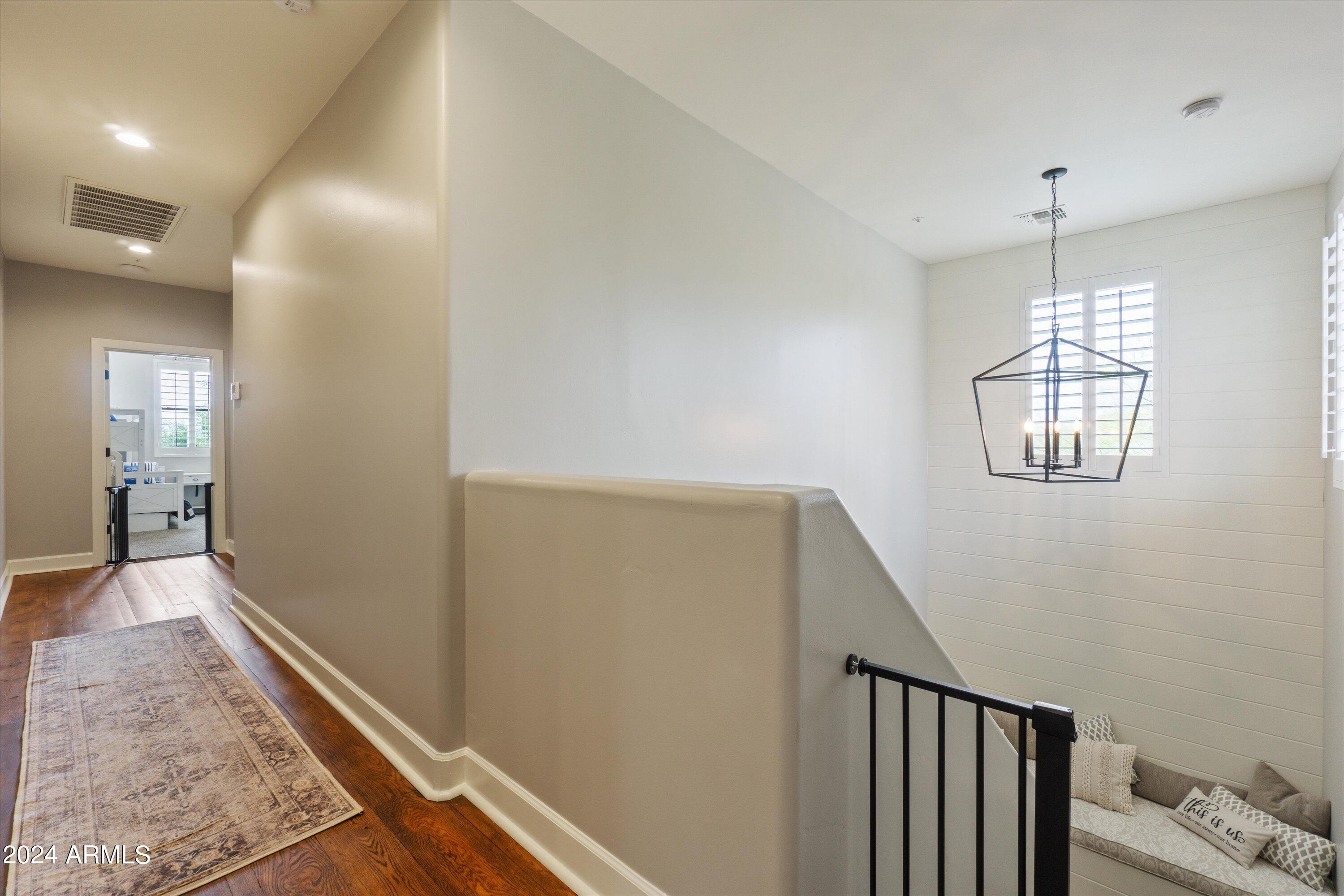 9412 E HIDDEN SPUR Trail