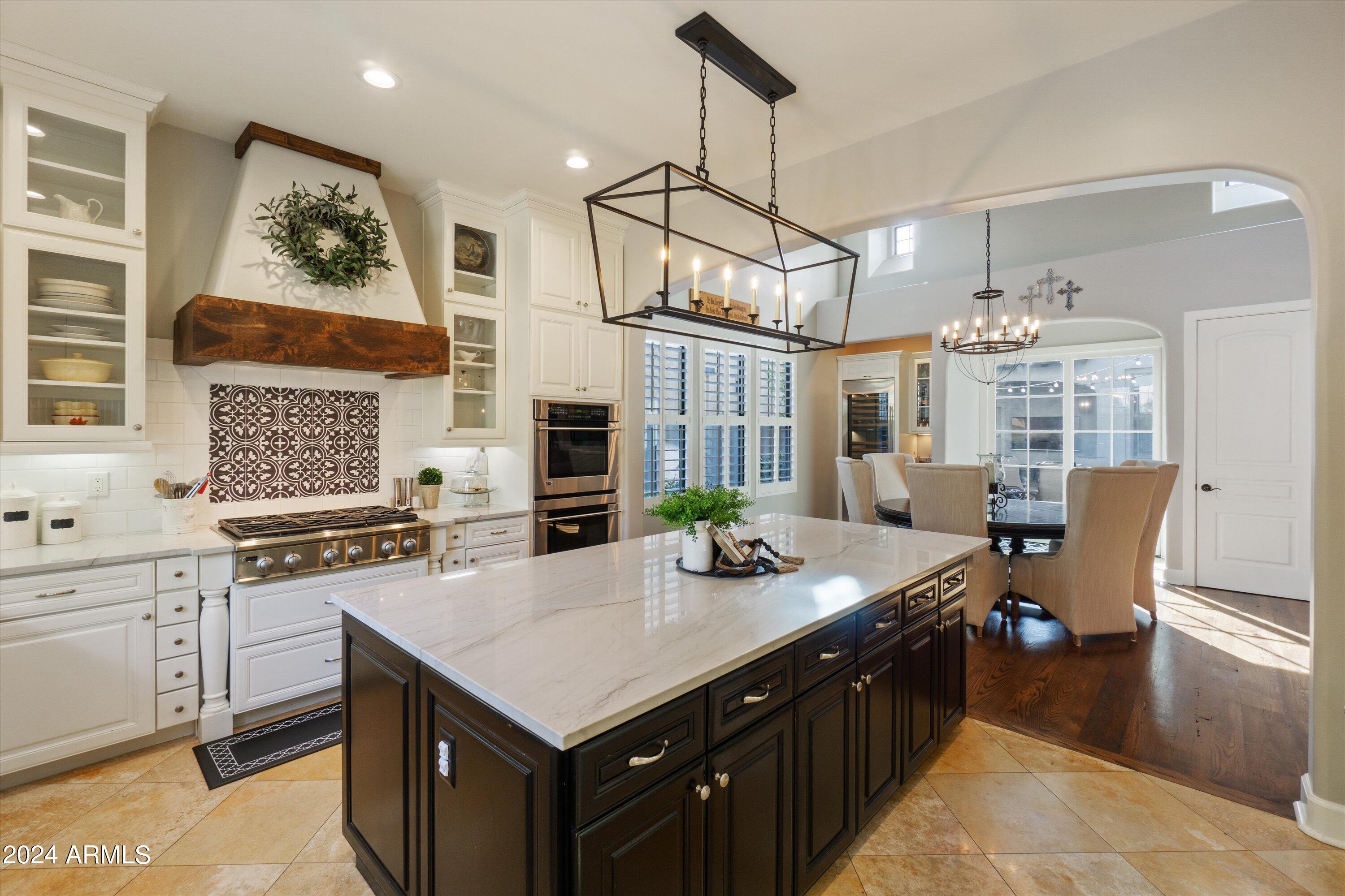 9412 E HIDDEN SPUR Trail