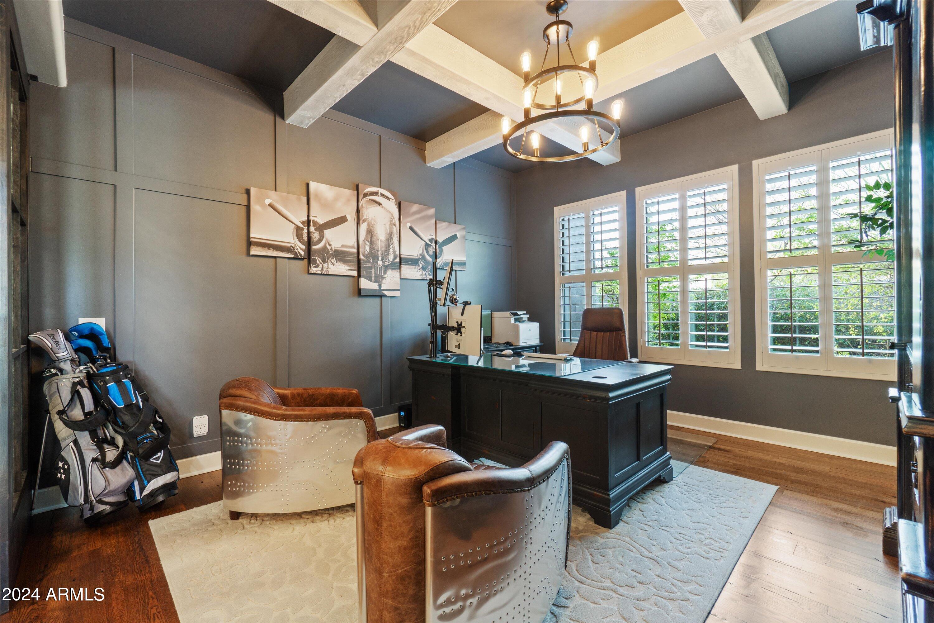 9412 E HIDDEN SPUR Trail