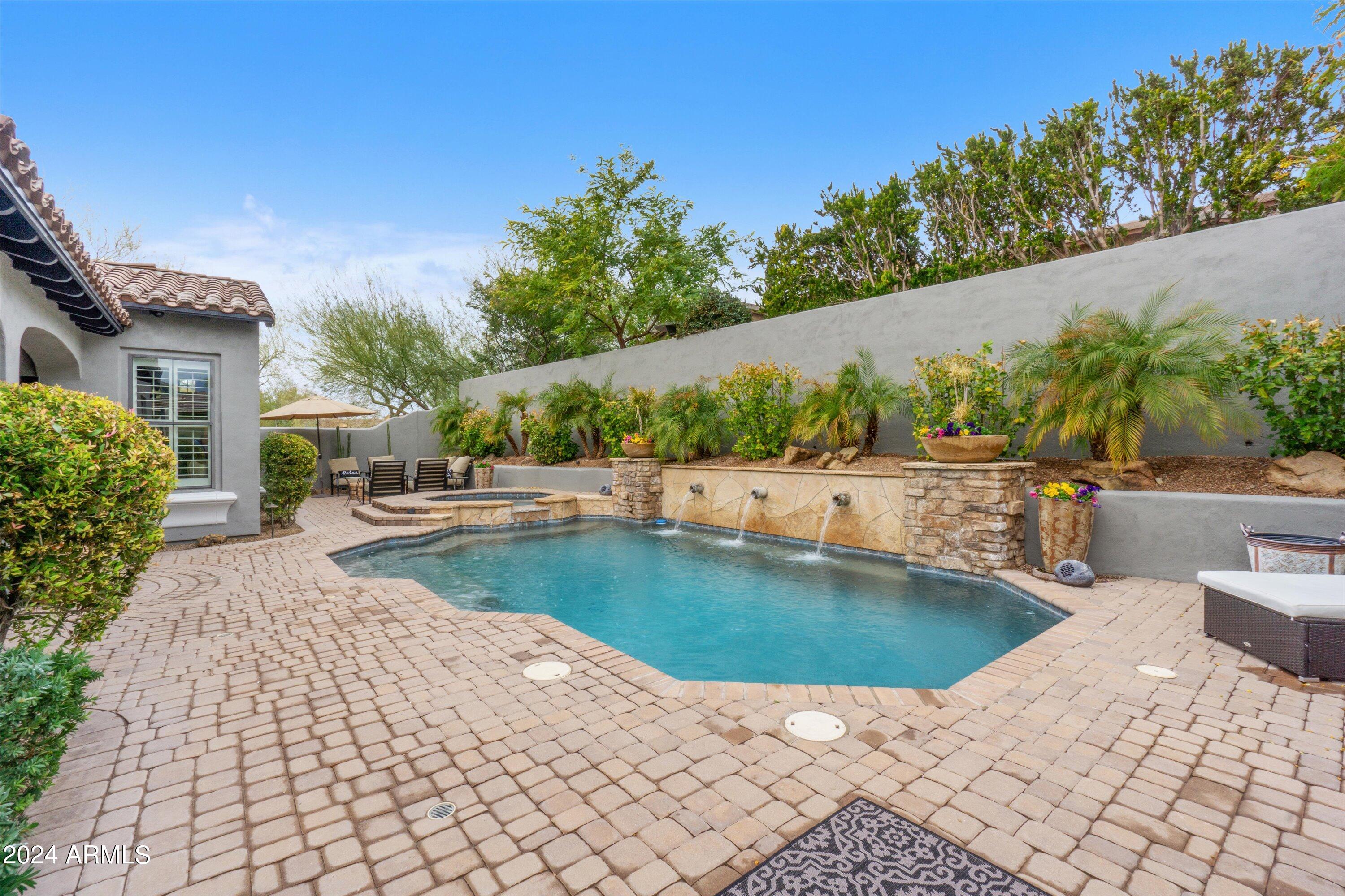 9412 E HIDDEN SPUR Trail