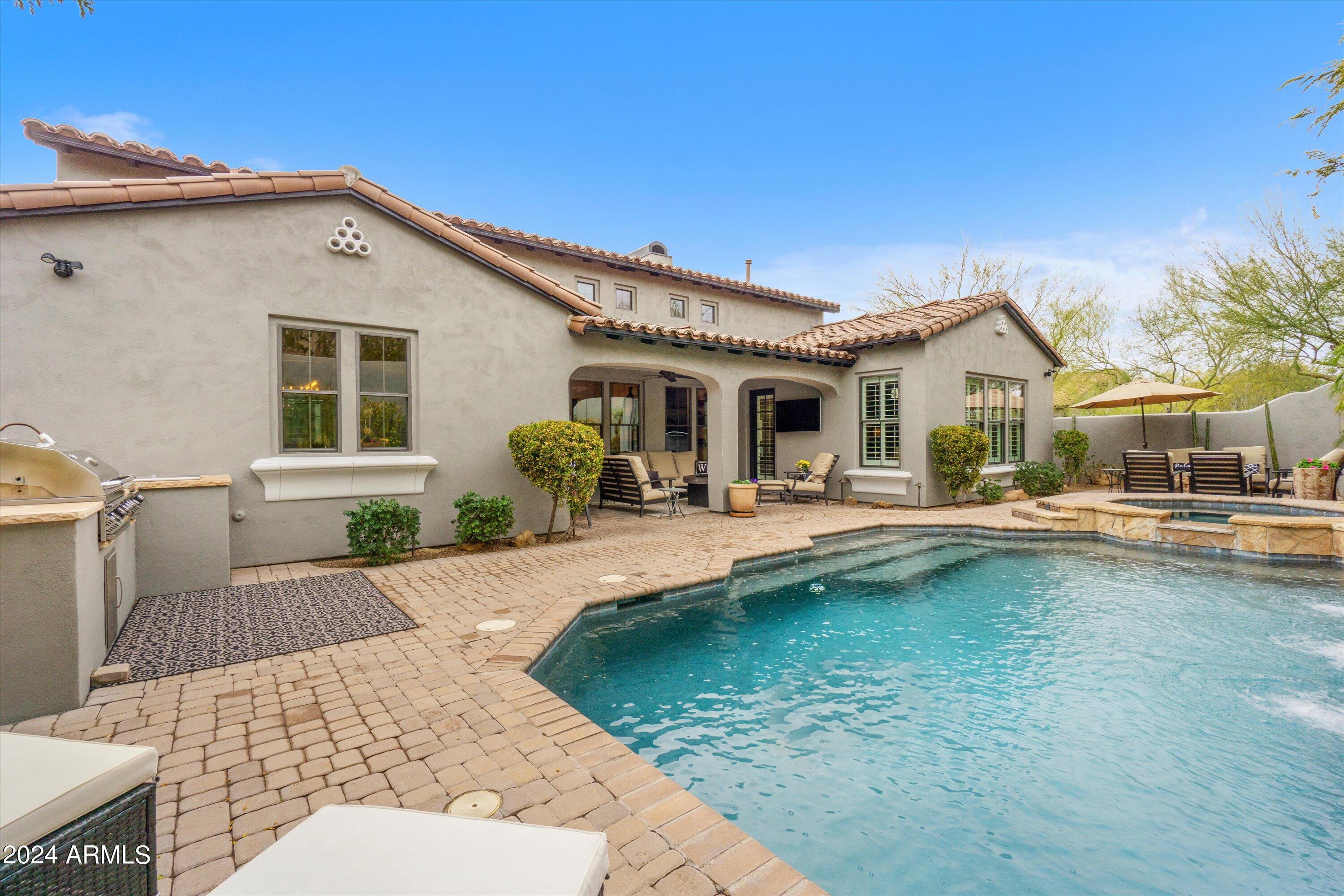 9412 E HIDDEN SPUR Trail