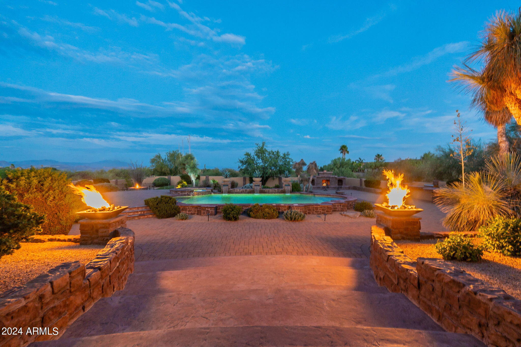 14035 E LOWDEN Court