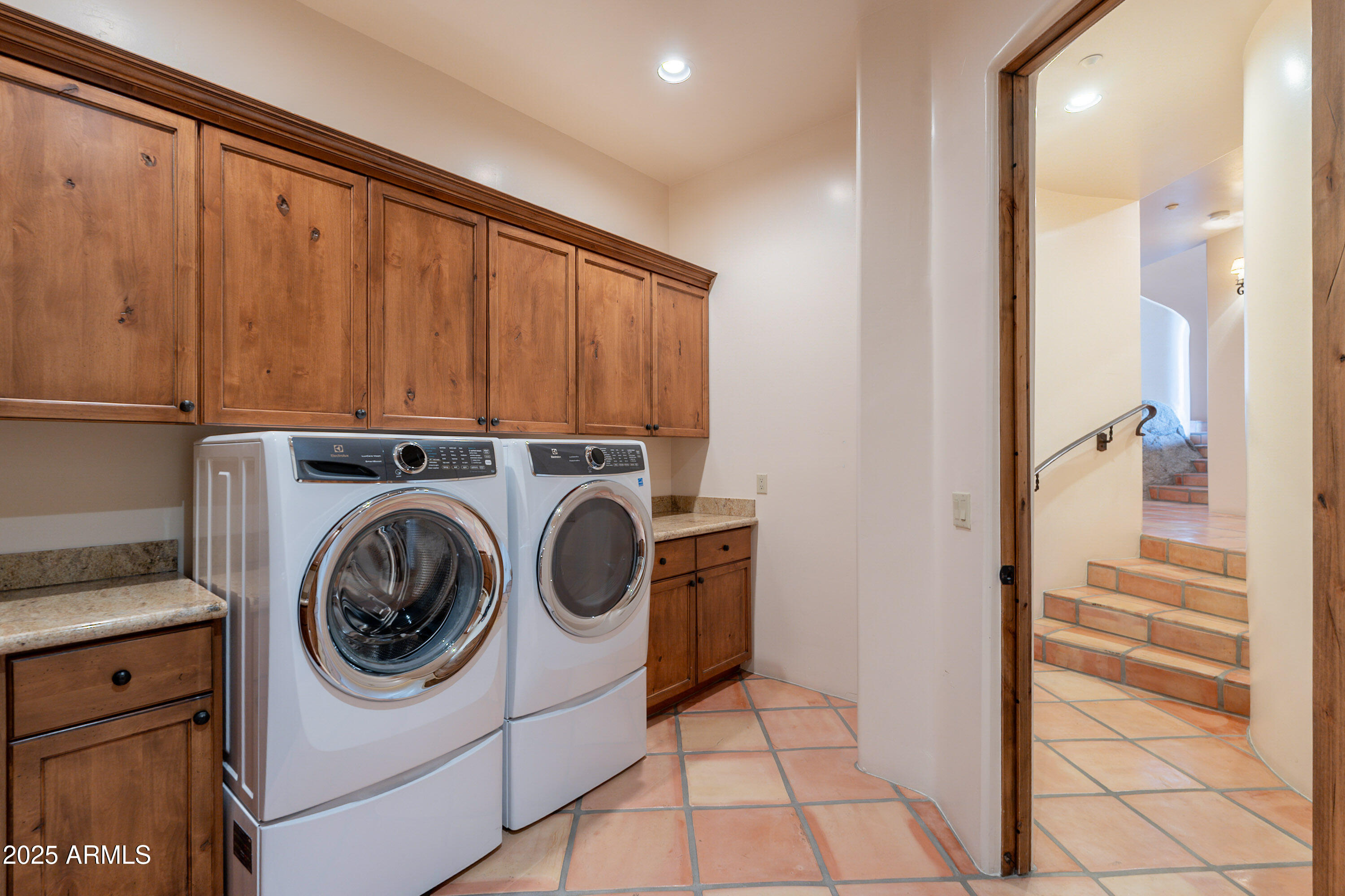 13018 N 17TH Place