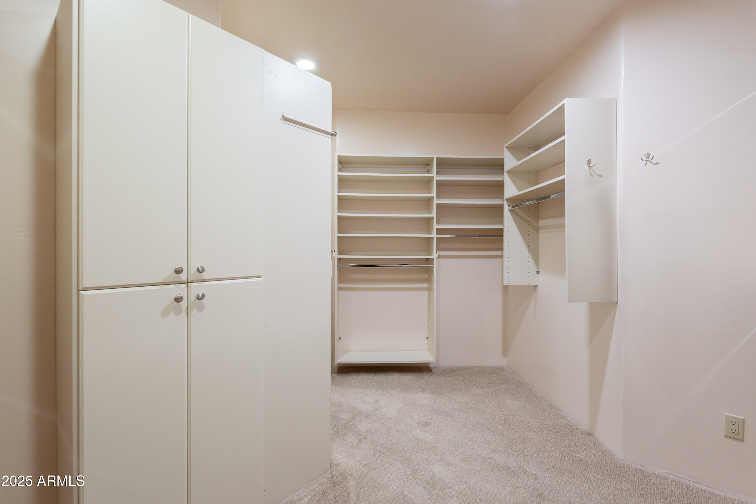 13018 N 17TH Place