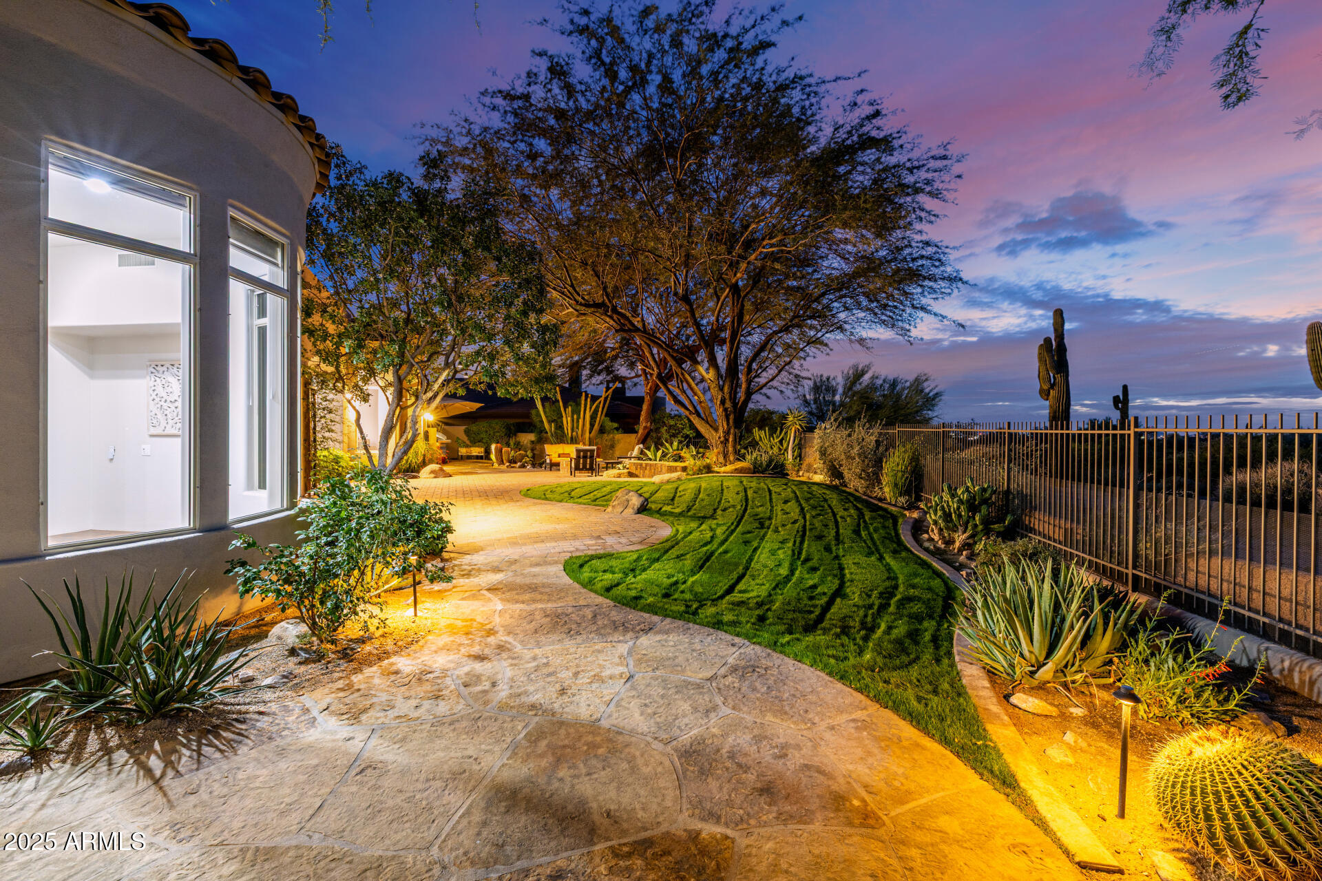 9290 E THOMPSON PEAK Parkway 231