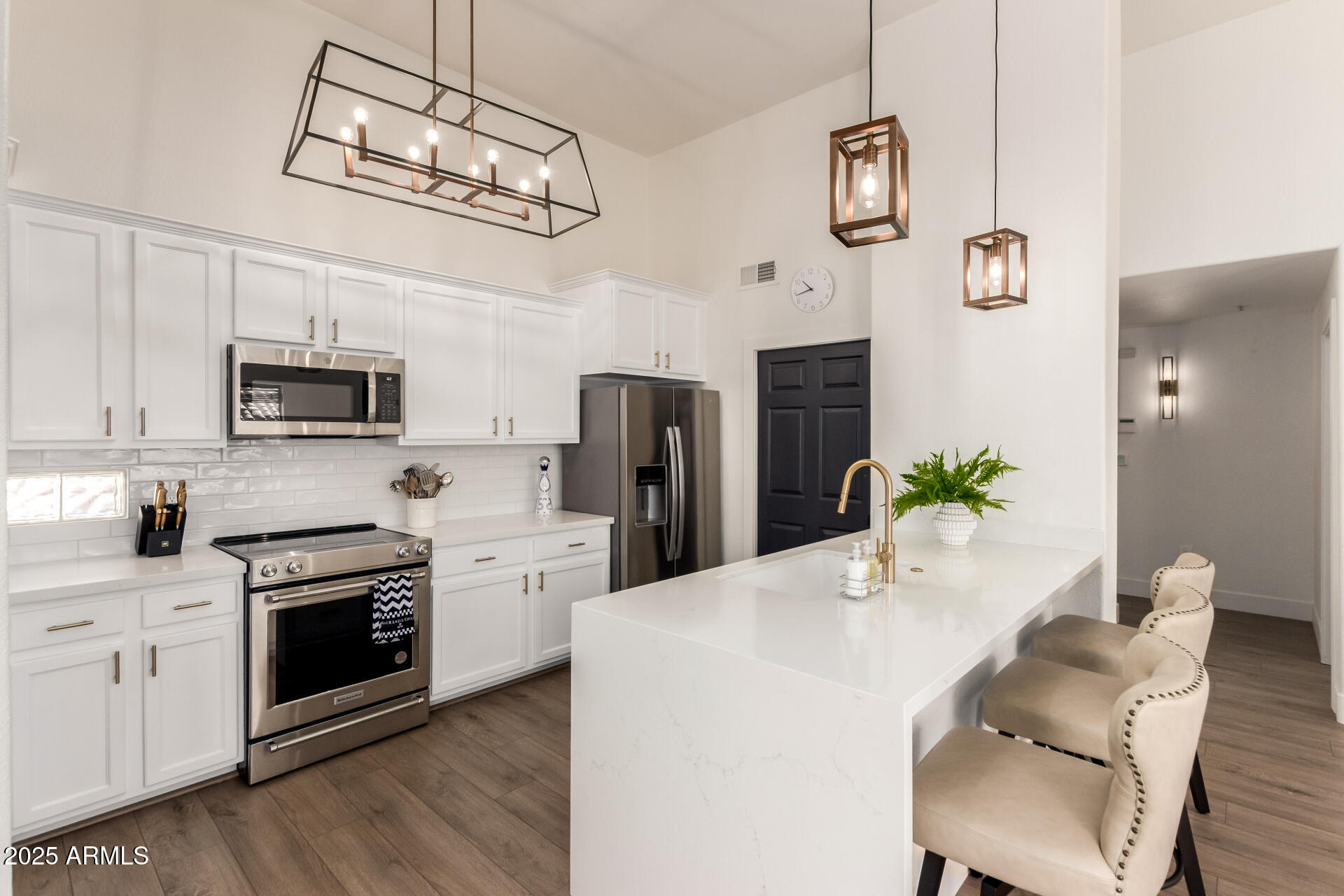 20801 N 90TH Place 253