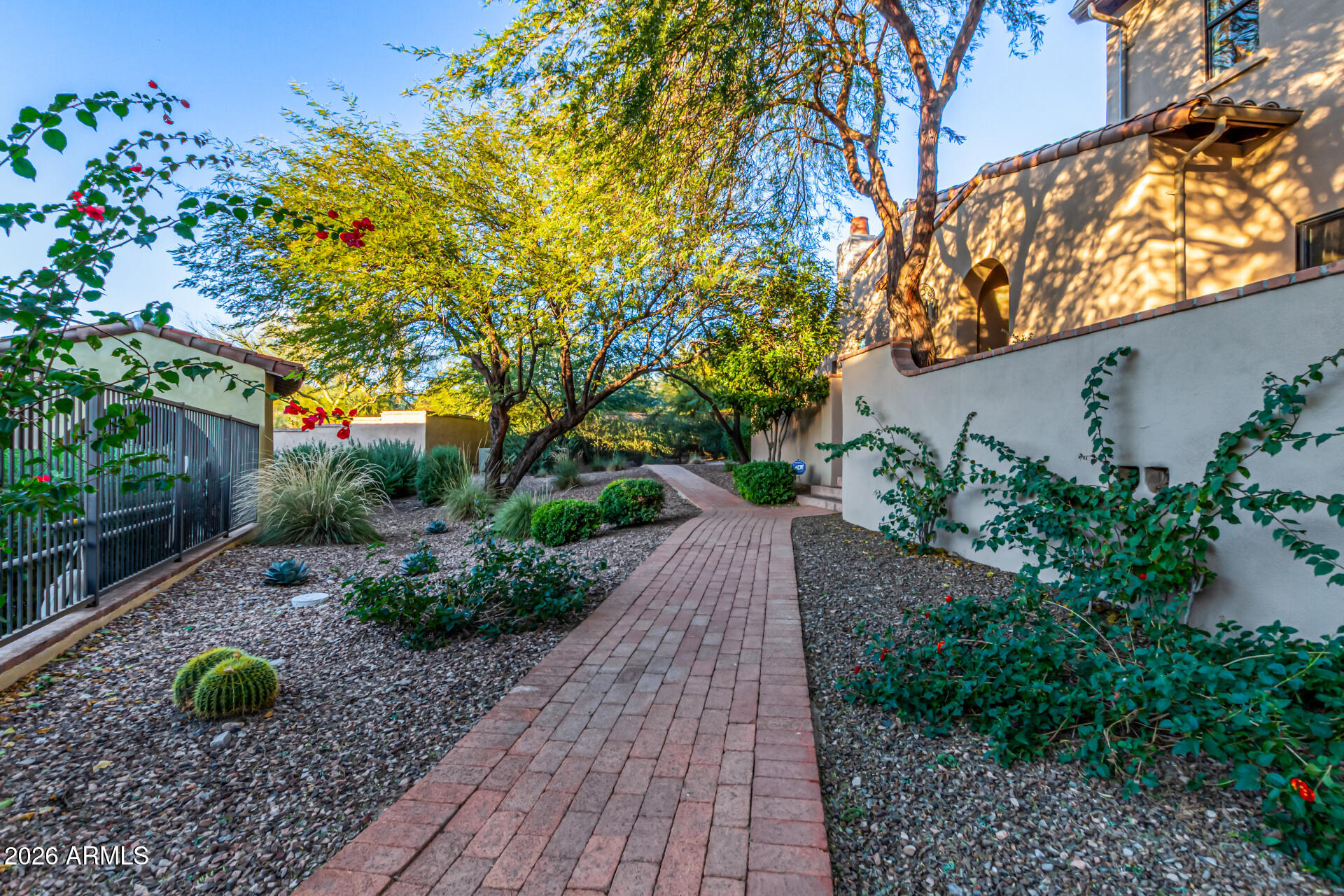 18650 N THOMPSON PEAK Parkway 1027