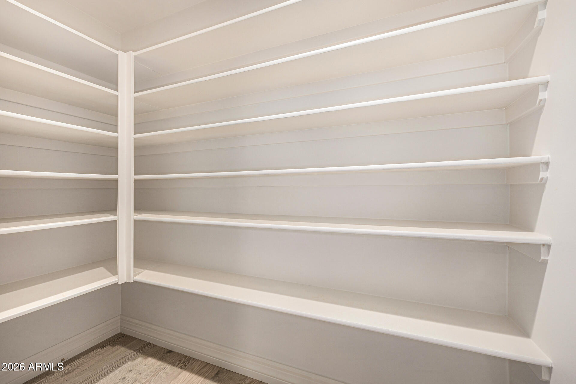 4010 E COOLIDGE Street