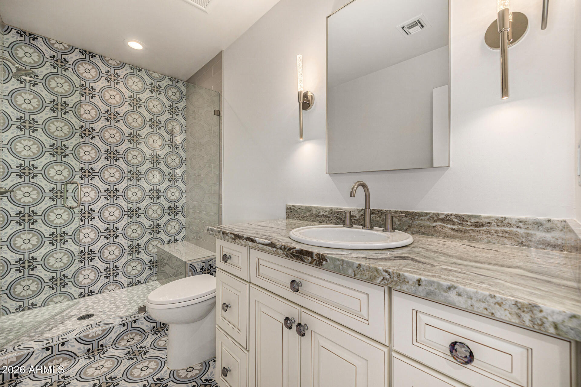 4010 E COOLIDGE Street