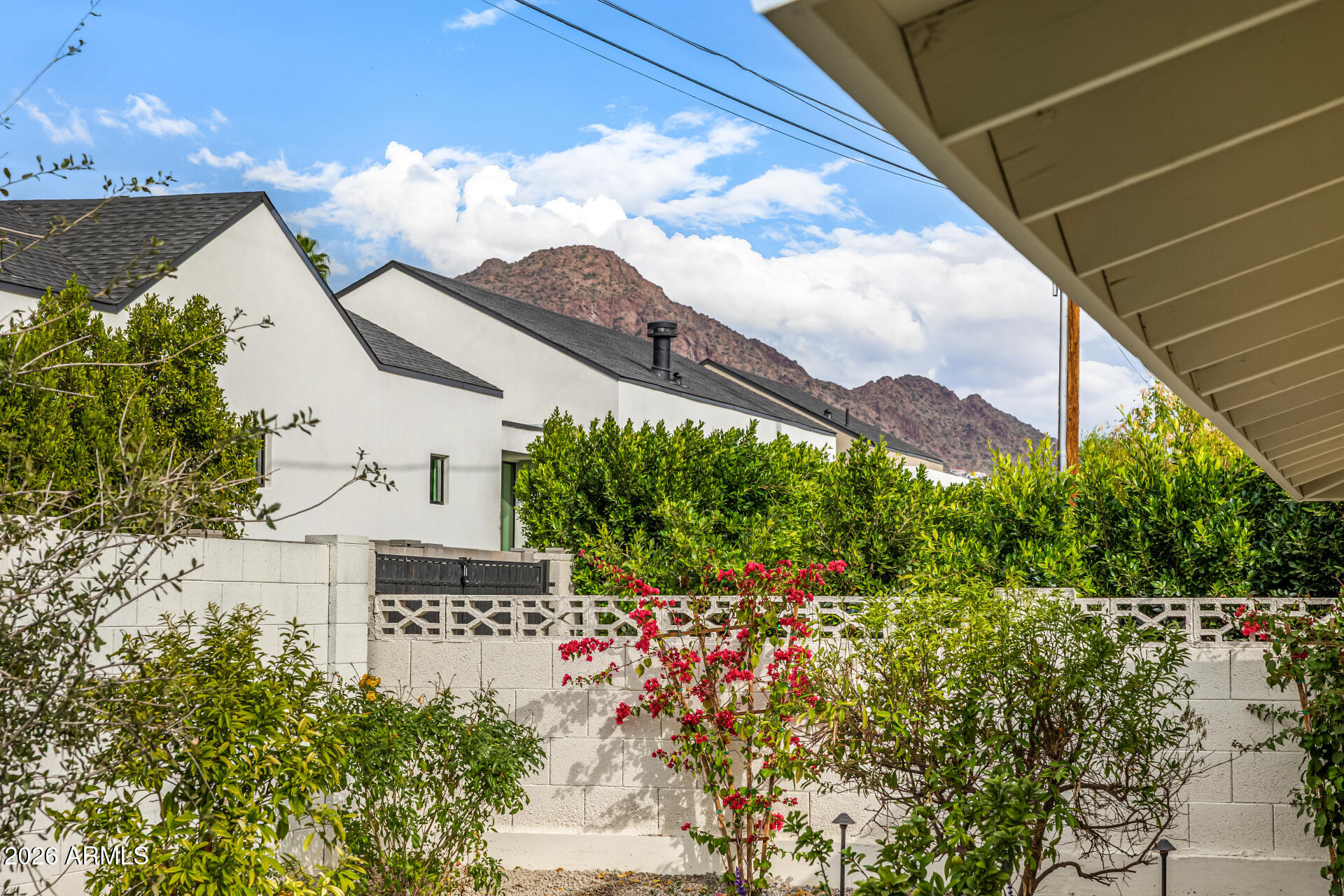 4010 E COOLIDGE Street